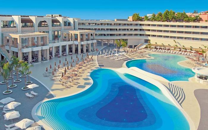 Hotel Princess Andriana Resort Spa Buchen Kiotari Ab In Den Urlaub De
