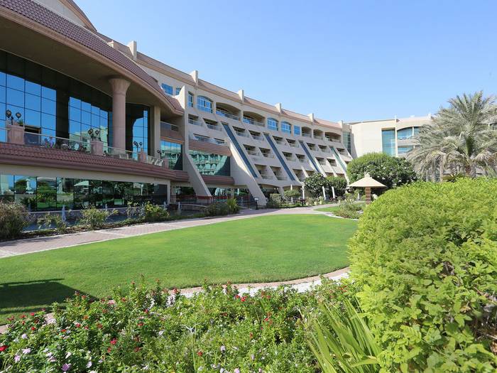 Al Raha Beach Hotel Buchen Abu Dhabi Ab In Den Urlaub De