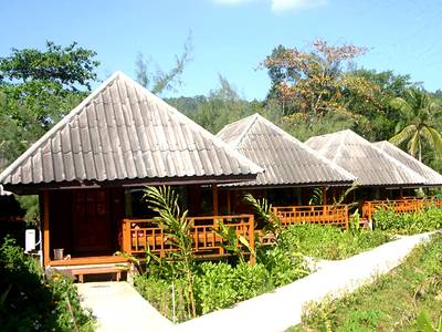 Nakara Long Beach Resort