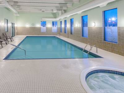 Ramada Plaza Calgary Airport Hotel & Conference Centre