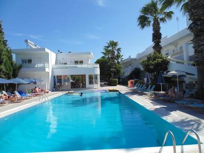 Paleos Hotel Apartments