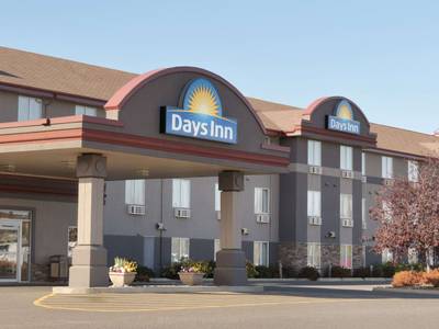 Days Inn & Suites - Thunder Bay