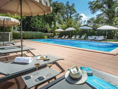 Hôtel Mercure Cavaillon Portes du Luberon