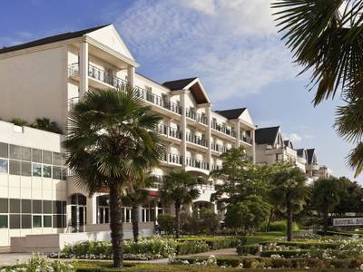 Hôtel Barriére L'Hôtel du Lac