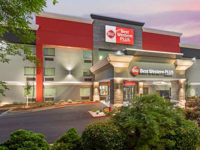 Comfort Inn & Suites Cleveland