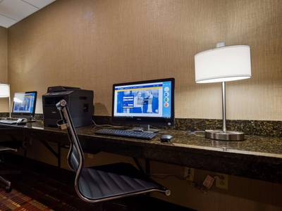 Best Western Plus Belle Meade Inn & Suites