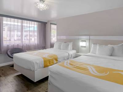 Clarion Inn Tampa - Brandon