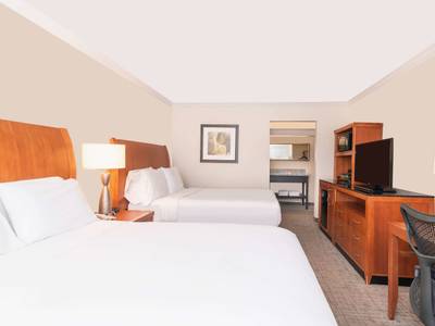 Howard Johnson Beaumont