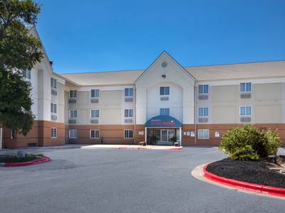 Candlewood Suites Austin-South