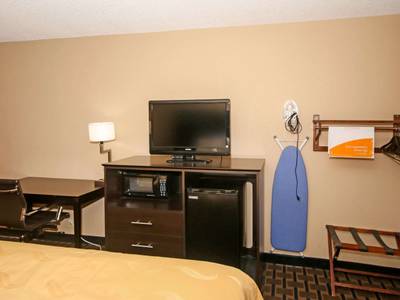 Quality Inn Clinton