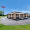 Econo Lodge Inn & Suites East
