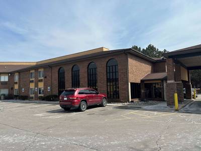 Quality Inn & Suites Airport