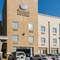 Comfort Suites