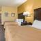 Quality Inn & Suites Lenexa Kansas City