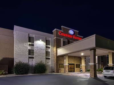 Comfort Suites Airport