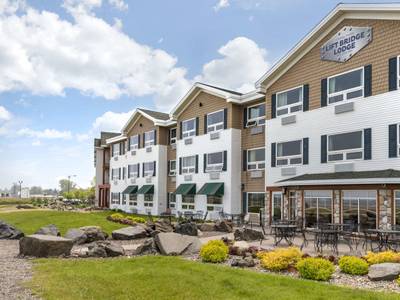 Comfort Suites Canal Park