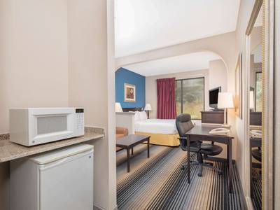 Comfort Suites Laurel