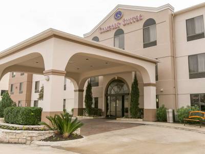 Comfort Suites NW Lakeline