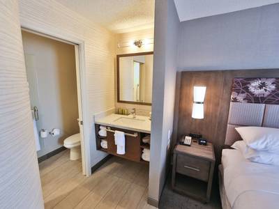 DoubleTree By Hilton Hotel Atlanta Alpharetta