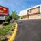 Econo Lodge Biltmore