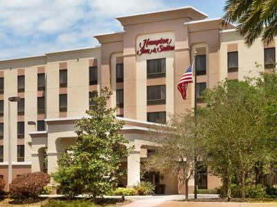 Hampton Inn and Suites Largo