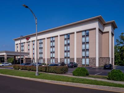 Hampton Inn Charleston Downtown - Civic Center
