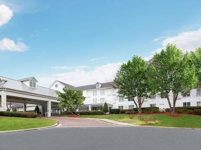 DoubleTree by Hilton Hotel Raleigh-Durham Airport at Research Triangle Park