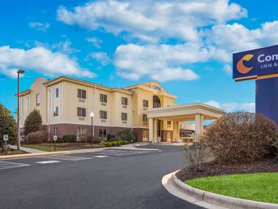 Holiday Inn Express & Suites Brevard
