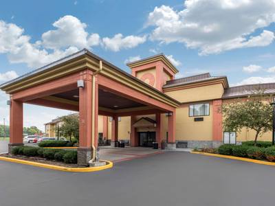 Quality Inn & Suites