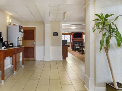 Best Western Plus The Inn at Sharon/Foxboro