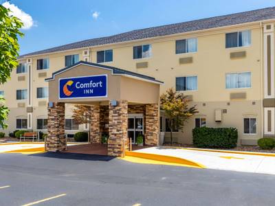 Holiday Inn Express Tulsa - Woodland Hills