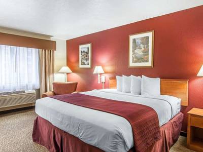 Quality Inn Downtown Convention Center