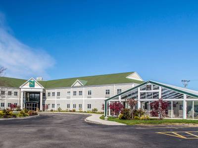 Quality Inn & Suites Middletown Newport