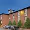 Days Inn & Suites Hickory