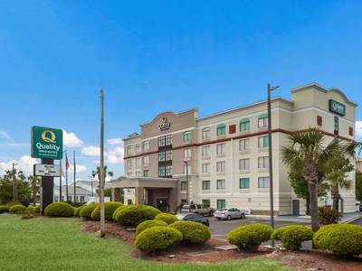 Quality Inn & Suites