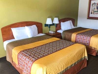 Americas Best Value Inn - Oklahoma City / I-35 North