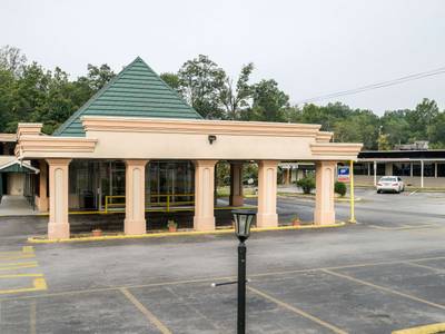 Rodeway Inn University