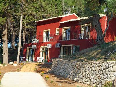 Blue Princess Beach Hotel & Suites