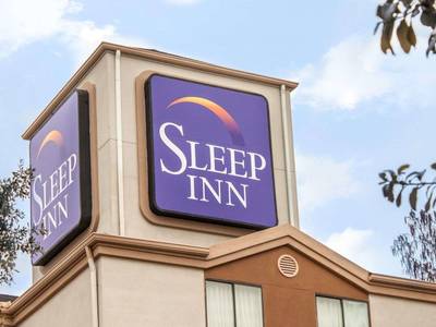 Sleep Inn Maingate Six Flags