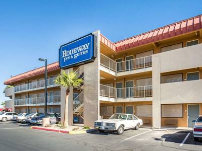 Rodeway Inn & Suites