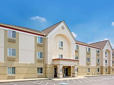Hawthorn Suites by Wyndham Cincinnati Blue Ash