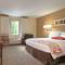 Hawthorn Suites by Wyndham Greensboro