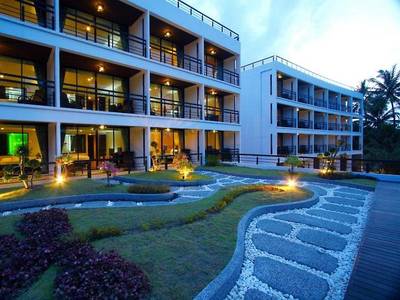 The Kris Condotel Bangtao