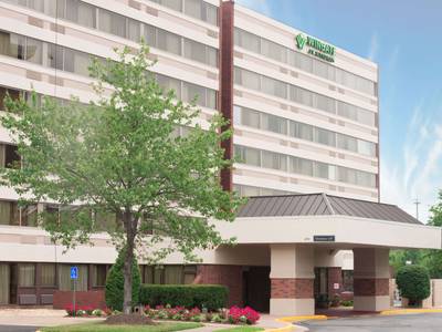 Wingate by Wyndham Springfield