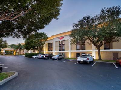 Hampton Inn Naples-I-75