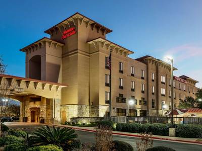 Hampton Inn & Suites San Marcos