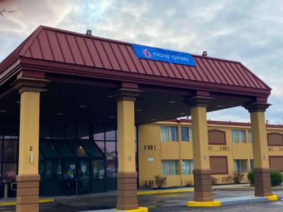 Quality Inn Rochester Airport