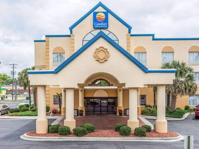 Comfort Inn & Suites Ft. Jackson Maingate