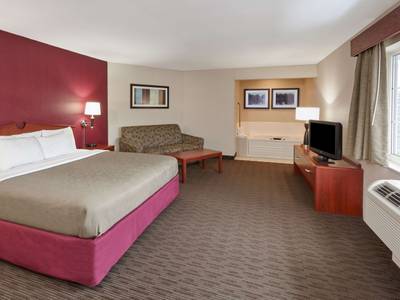 AmericInn Lodge & Suites Saugatuck - Douglas