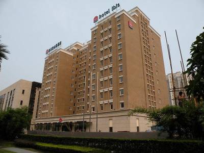 ibis Shanghai Lianyang